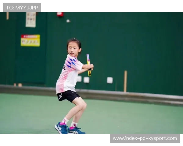 网球明星幕后训练日志曝光，粉丝学习热情高涨